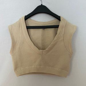 Out From Under Clover Seamless Top (Color: Neutral, Size: M/L)